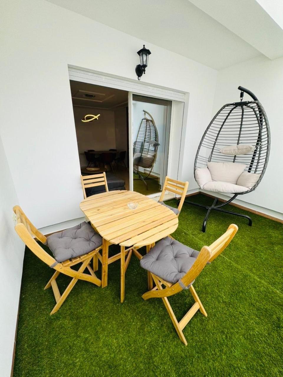 Appartement With Terasse 5 Min To Tanger Marina-Free Parking Esterno foto
